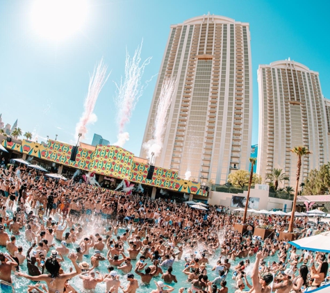 Wet Republic Ultra Pool - Las Vegas, NV