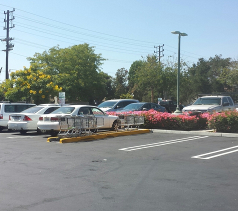 Whole Foods Market - Glendale, CA. Parking lot
