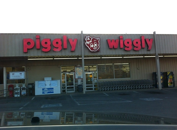 Piggly Wiggly - Fayetteville, TN