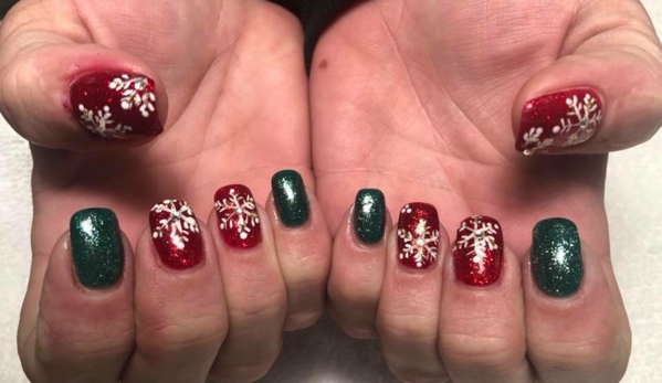 Top Nails and Spa - Auburn, WA