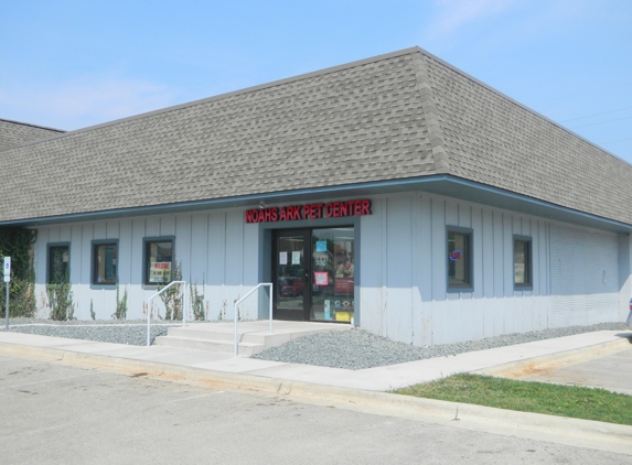 Noah's  Ark Pet Center - Madison, WI