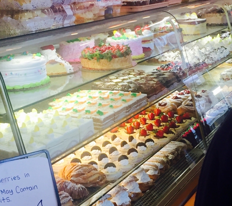 La Cascia's Bakery & Deli - Burlington, MA