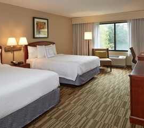 Courtyard by Marriott - Roseville, MN