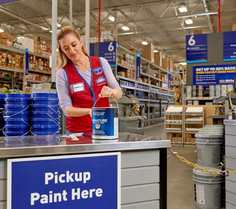 Lowe's Home Improvement - Brevard, NC