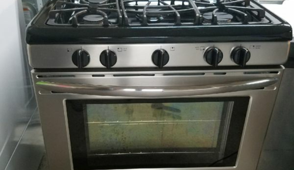 Mendoza Appliances - Modesto, CA. Frigidaire gas range stainless steel five burning custom iron grills