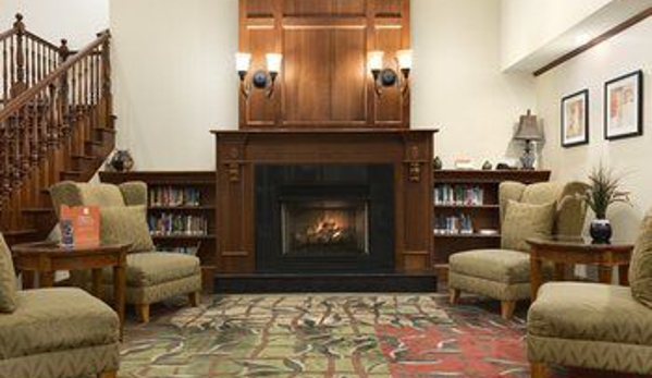 Country Inns & Suites - Woodbridge, VA