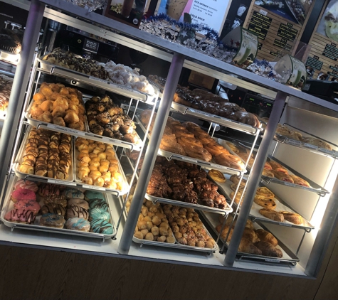 M S Donuts - Colton, CA