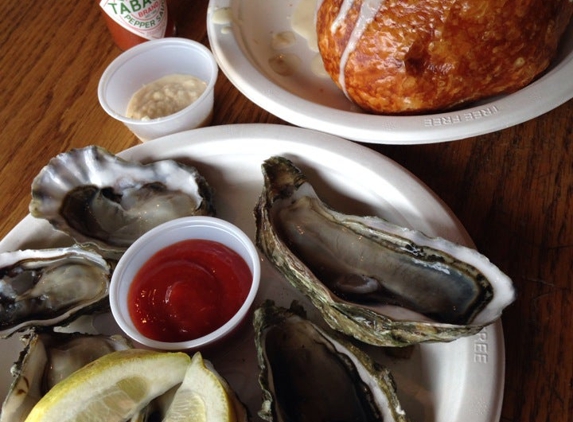 Emmett Watson's Oyster Bar - Seattle, WA