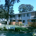 Twin Oaks Apartments