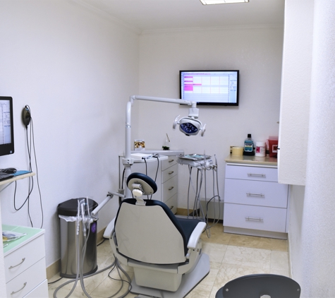 Advanced Smile Dental Clinic - Coral Gables, FL