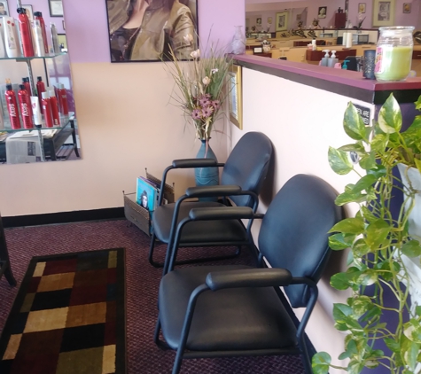 Micky's Hair Salon - Columbus, GA