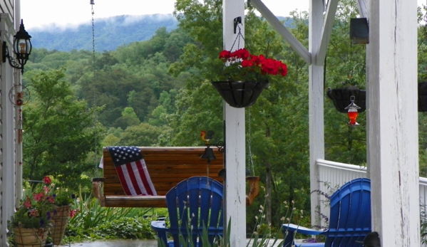 Sweet Berries Bed and Breakfast - Maryville, TN