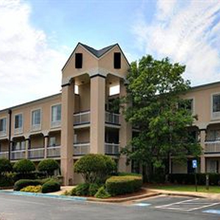 Norcross Inn & Suites - Peachtree Corners, GA