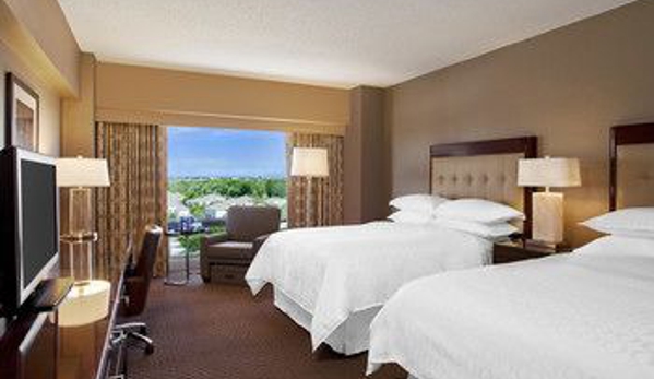 Sheraton Indianapolis Hotel at Keystone Crossing - Indianapolis, IN