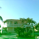 A Beach Retreat on Casey Key - Resorts