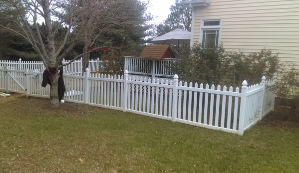 Carolina Tree And Lawn Maintnenance - Matthews, NC