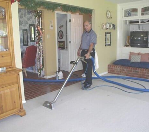 C and M Carpet Cleaning - Clute, TX