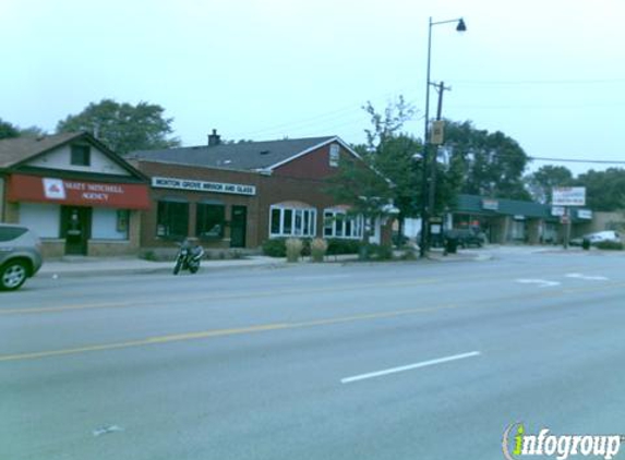 Bill & Renee's Barber Shop - Morton Grove, IL