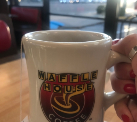 Waffle House - Knoxville, TN