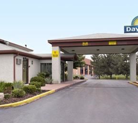 Days Inn by Wyndham Plainfield - Plainfield, IN