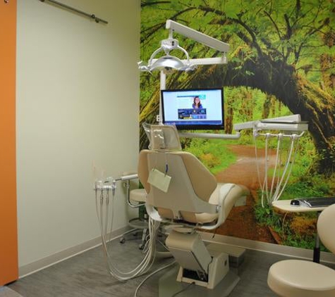 Stockdale Smiles Dentistry and Orthodontics - Bakersfield, CA