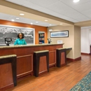 Hampton Inn & Suites Burlington - Hotels