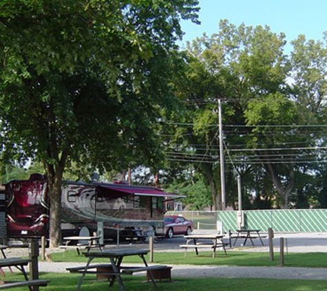 Louisville North Campground - Clarksville, IN