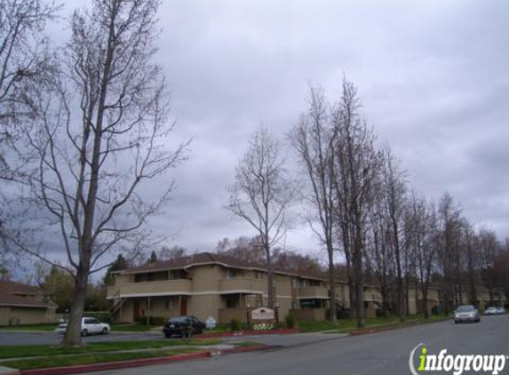 The Woods Apartments - Fremont, CA