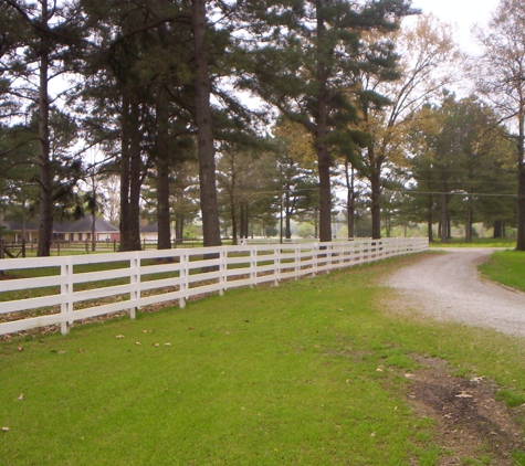 Ivy Fence Co - Tupelo, MS