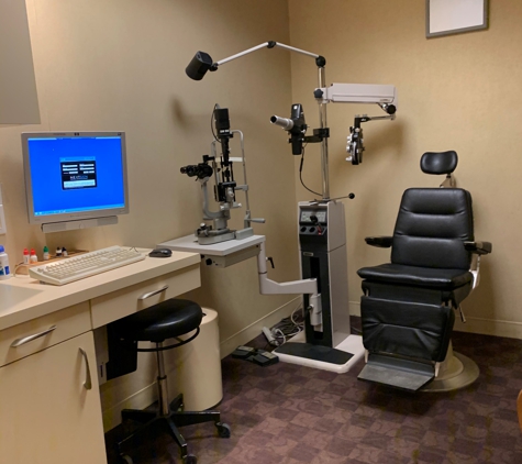 Hudson Eye Specialists - Elmwood Park, NJ