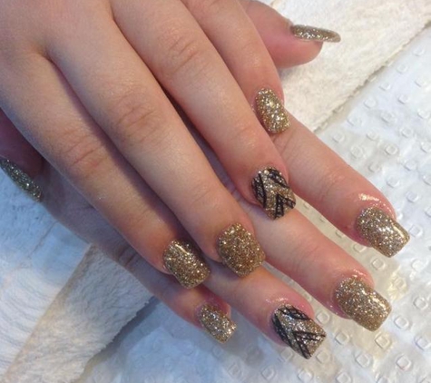 Dreamable Nails - Norwest, NSW. Sns