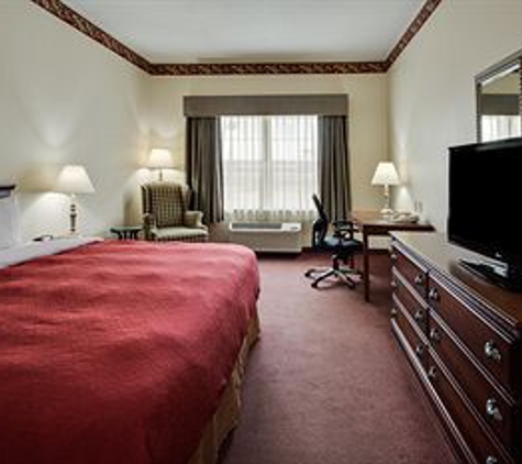 Country Inns & Suites - Effingham, IL