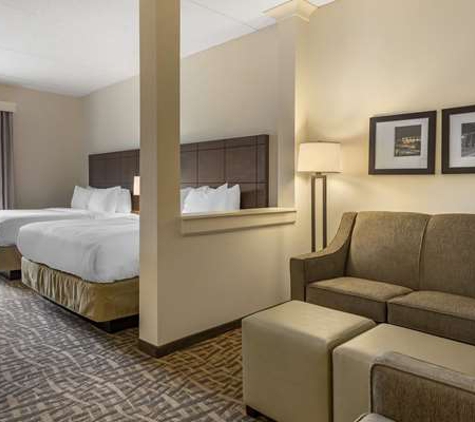 Comfort Inn & Suites Pittsburgh-Northshore - Pittsburgh, PA