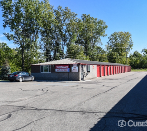 Storage Rentals of America - Clarkston, MI