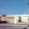 Gladstone's Long Beach gallery