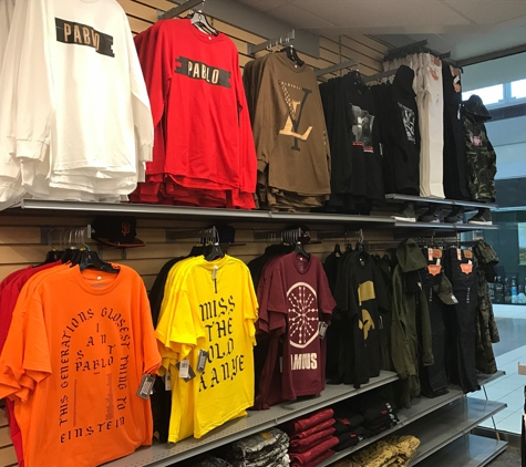 Hibbett Sports - Bourbonnais, IL