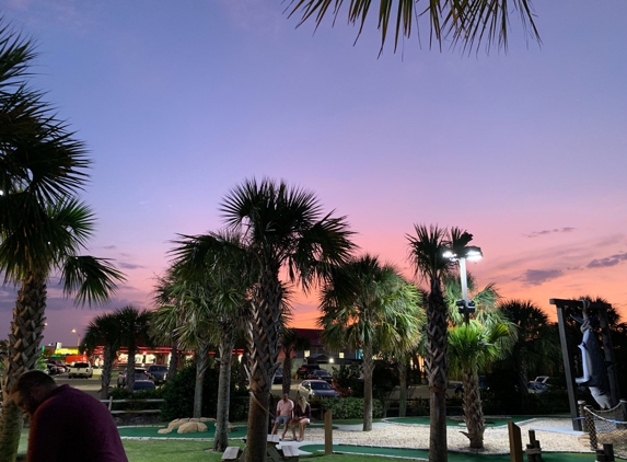 Shrimpy's Mini Golf and Ice Cream - Gulf Shores, AL