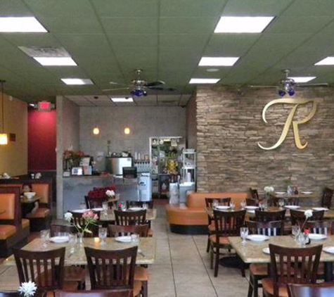 Renu Nakorn Restaurant - Norwalk, CA