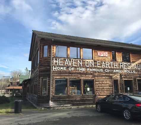 Heaven On Earth Restaurant - Azalea, OR