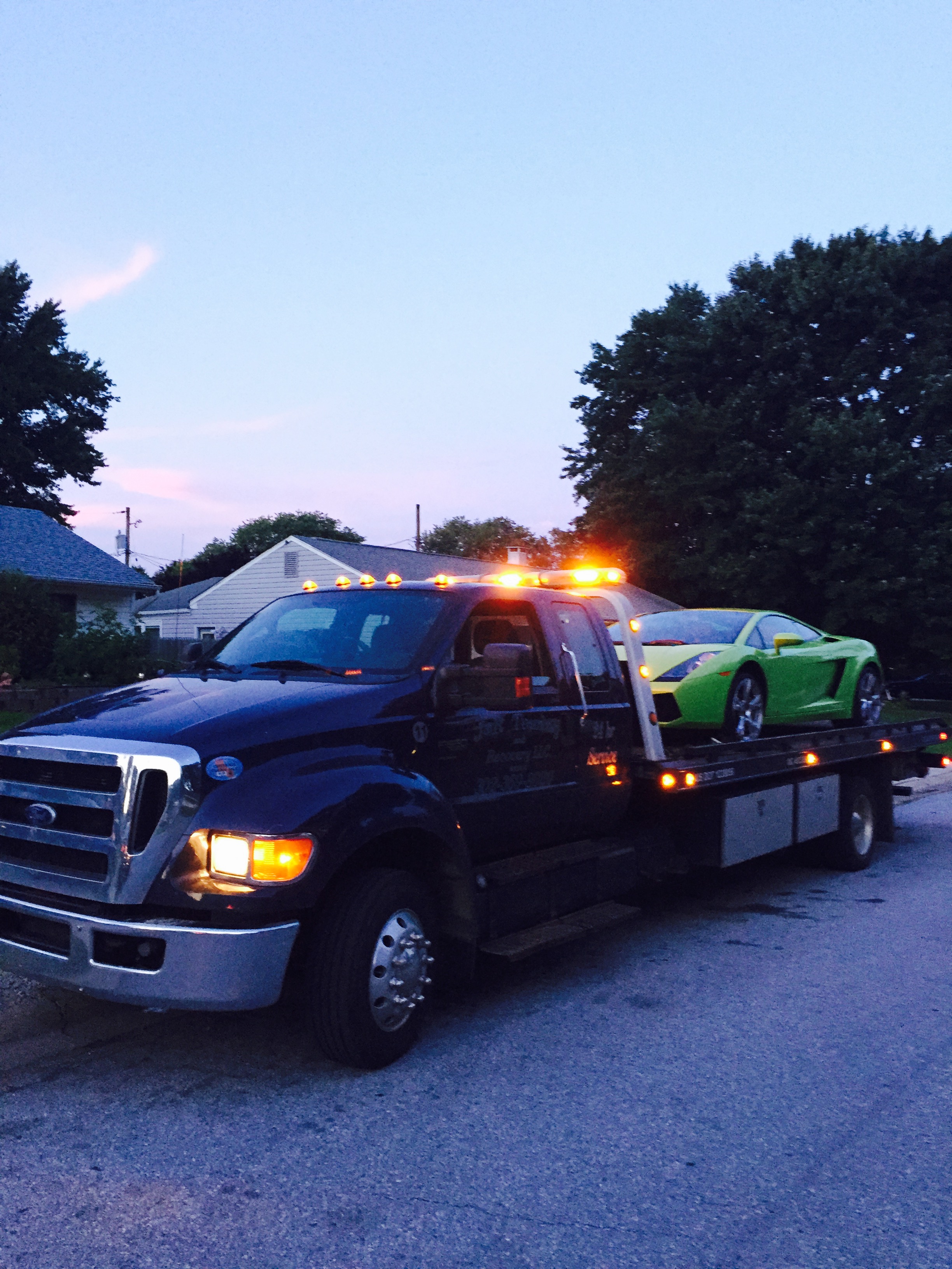 J & R Towing And Recovery - Superpages.com