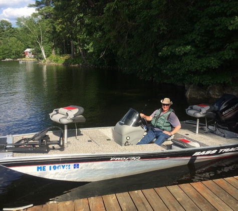 Maine Boat Rental - Waterville, ME