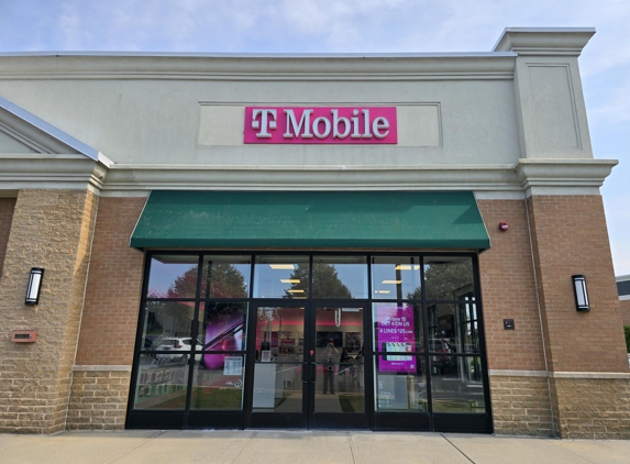 T-Mobile - Lake Grove, NY