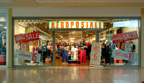 Aeropostale - Whitehall, PA