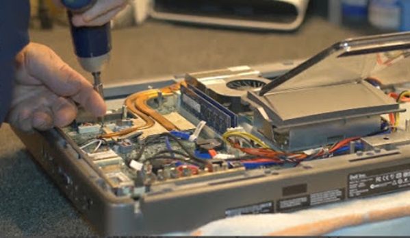 The Computer Repair King LLC - Sun City West, AZ. Ross, hard at work.