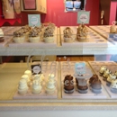 Gigi's Cupcakes - Bakeries