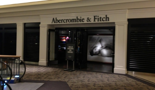 Abercrombie & Fitch - Fort Lauderdale, FL