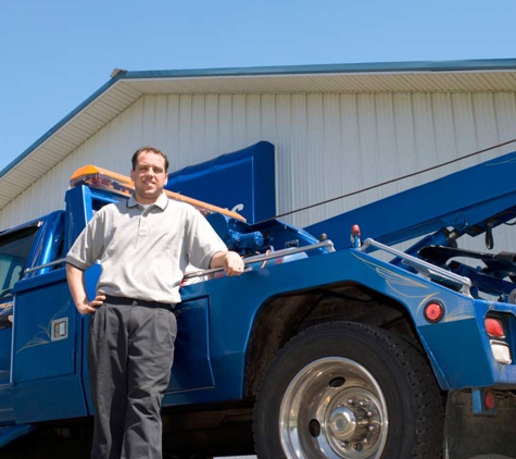 Latrobe Valley Towing - Moe, VIC. Experienced & Friendly Team