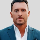 Julius Barrutia at CrossCountry Mortgage