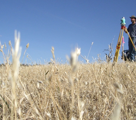Lark & Creese - Kingston, TAS. Qualified registered surveyors and project managers.