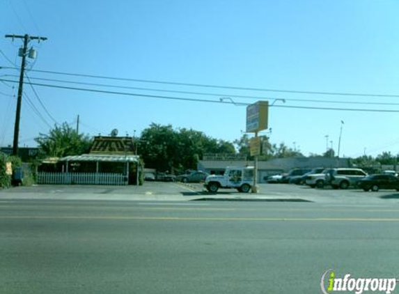 Taqueria La Vida - Santa Ana, CA